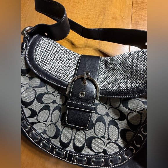 Coach Black and Gray Signature Shoulder Bag